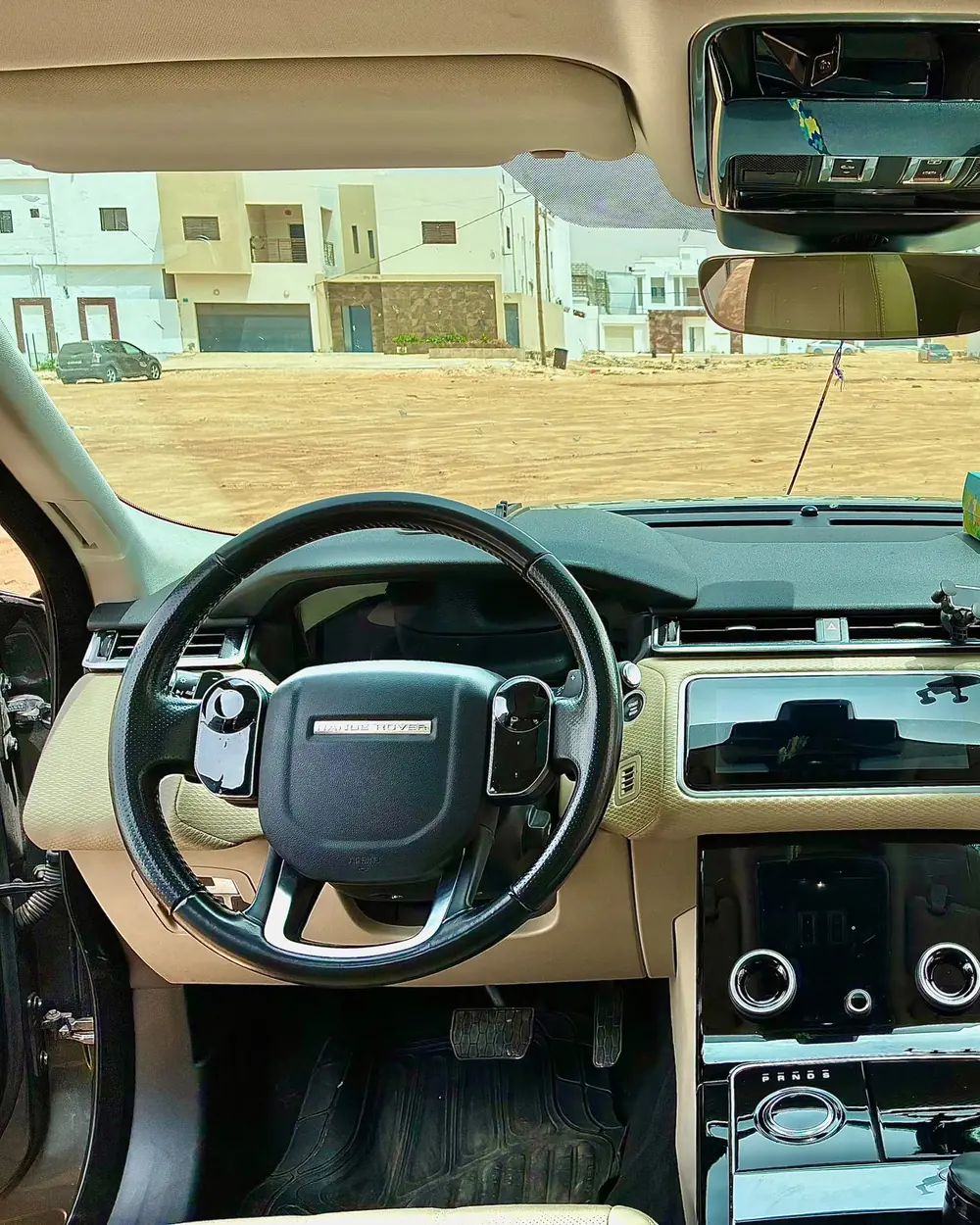 Intérieur du véhicule avec chauffeur
